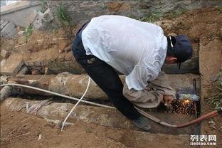 焊暖气管道视频,视频解析与技巧分享